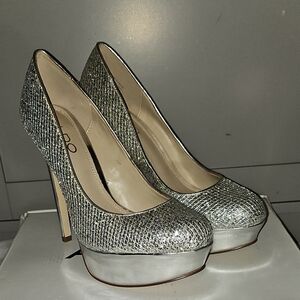 Aldo Fran Silver Platform Heels Size 8